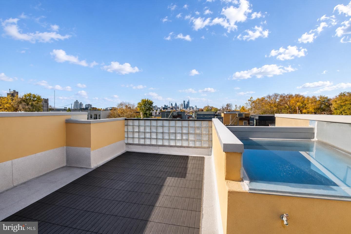 1345 E Berks Street photo 32