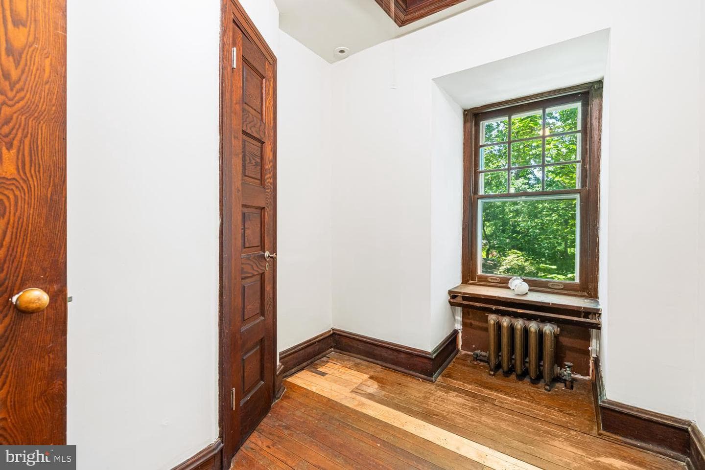 601 W Hortter Street photo 48
