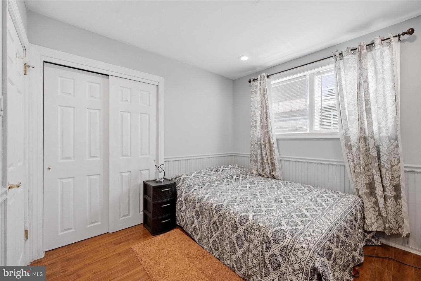 8345 Langdon Street photo 17