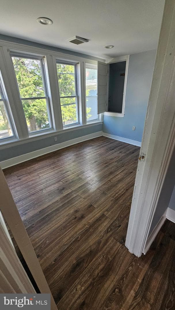 4124 Longshore Avenue photo 25
