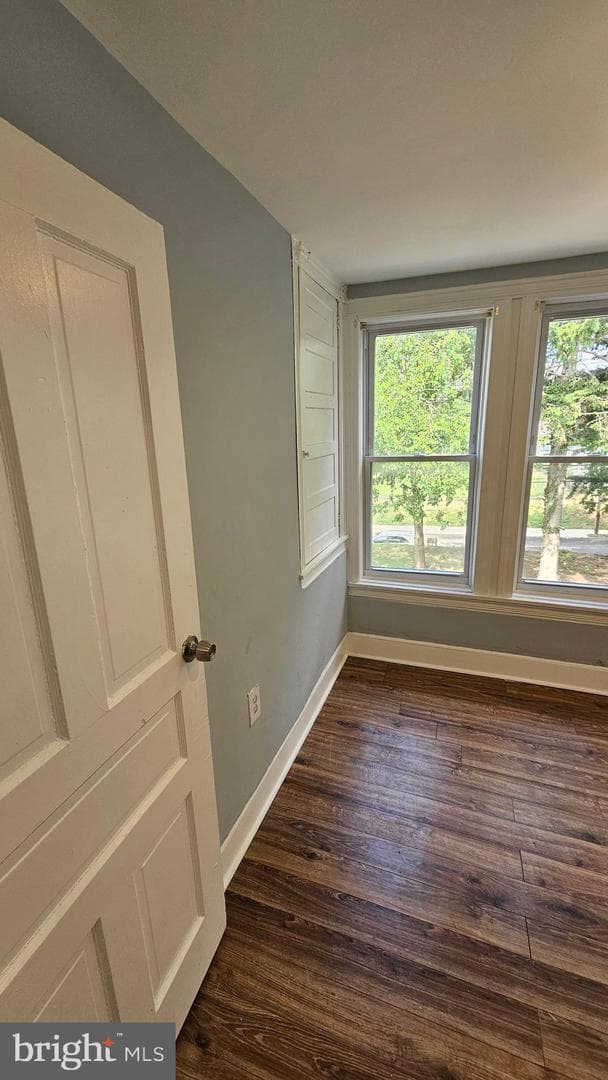 4124 Longshore Avenue photo 36