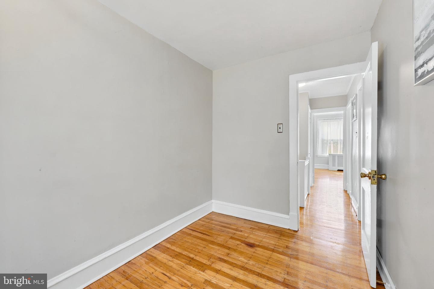 869 E Price Street photo 14