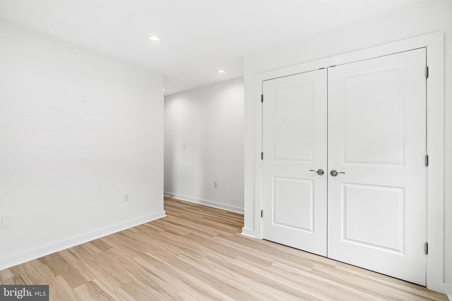 140 W Price Street photo 19
