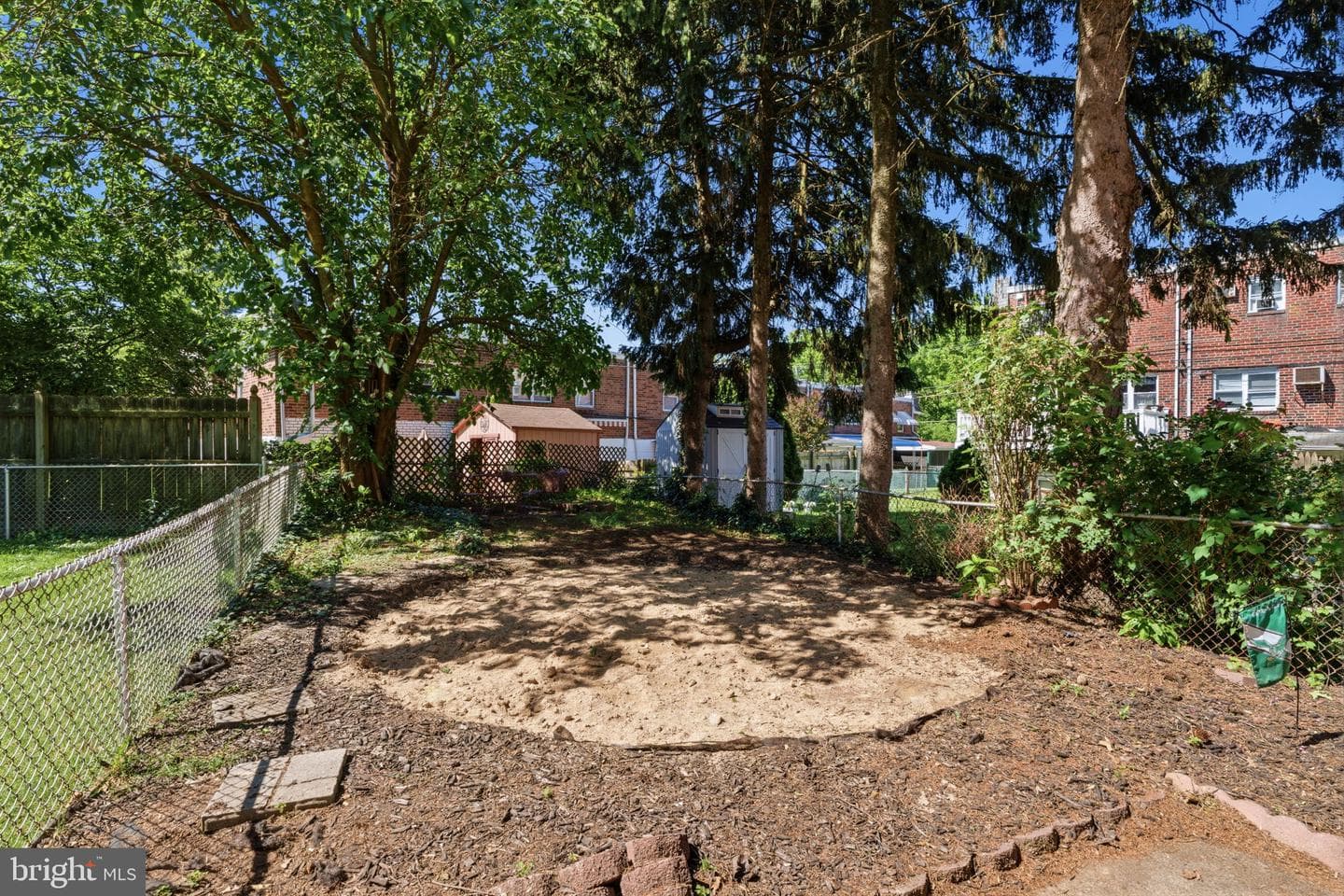 3804 Fairdale Road photo 25