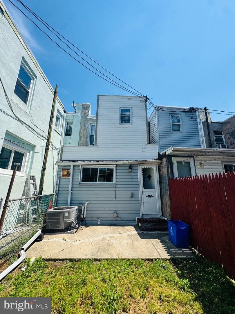 1836 E Wensley Street photo 25