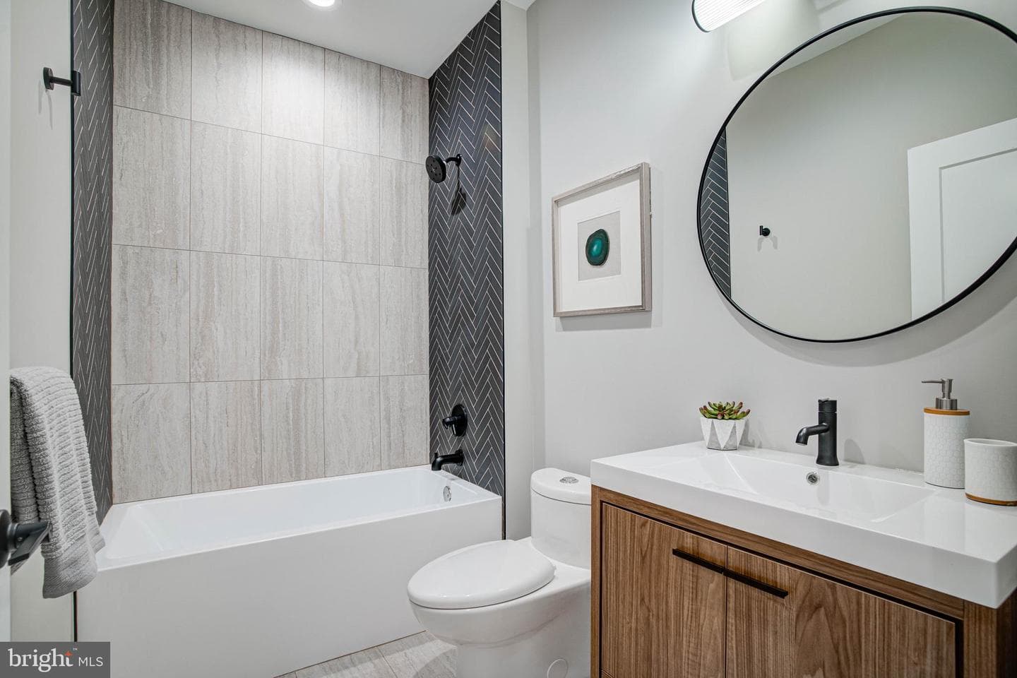 2616 S 18th Street #22 photo 35