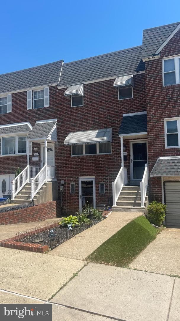 9888 Garvey Drive photo 3