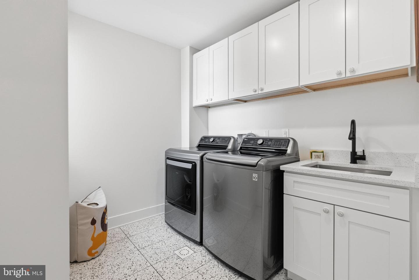 1326 S 10th Street photo 16