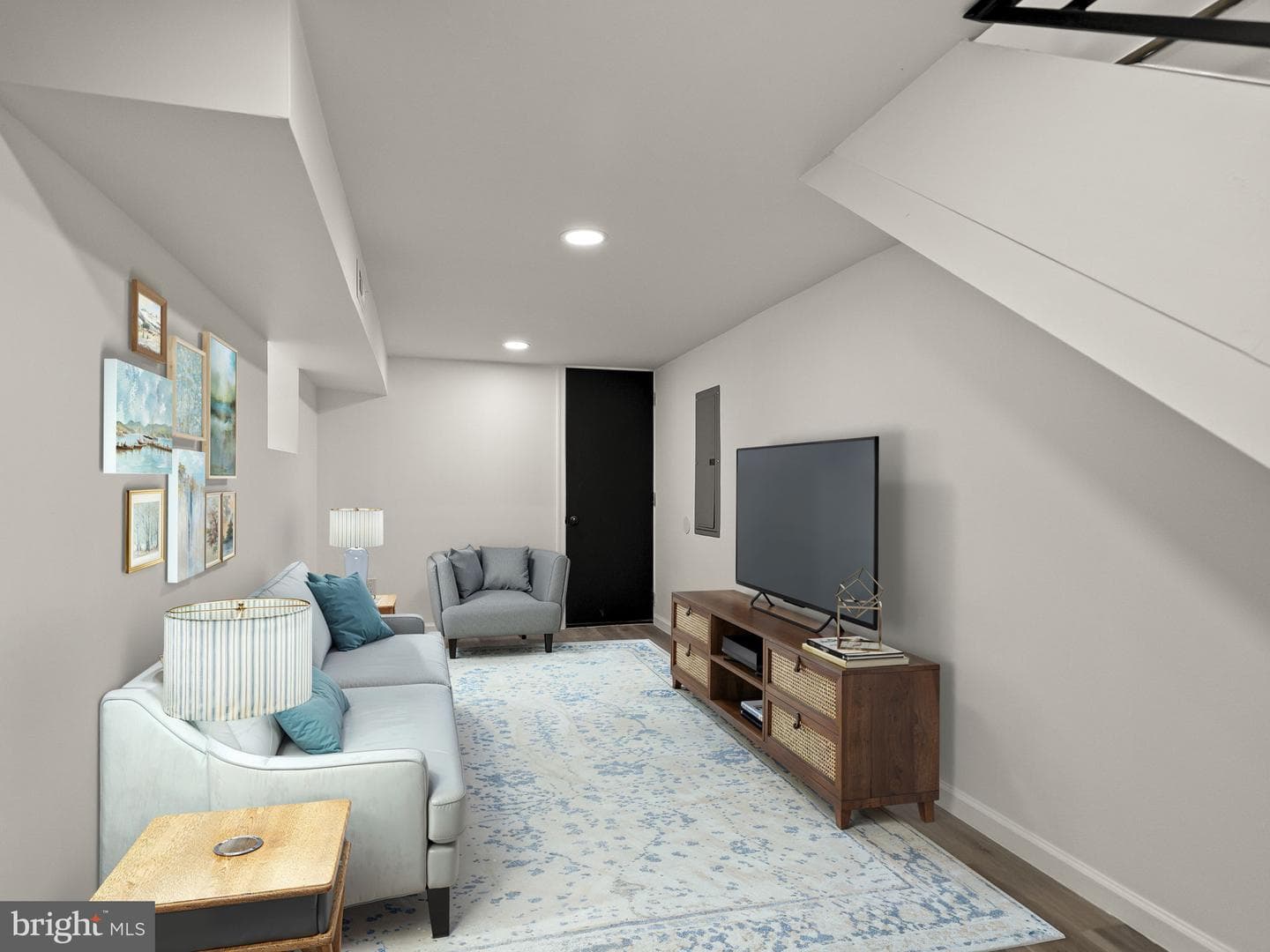 5616 Hunter Street photo 24