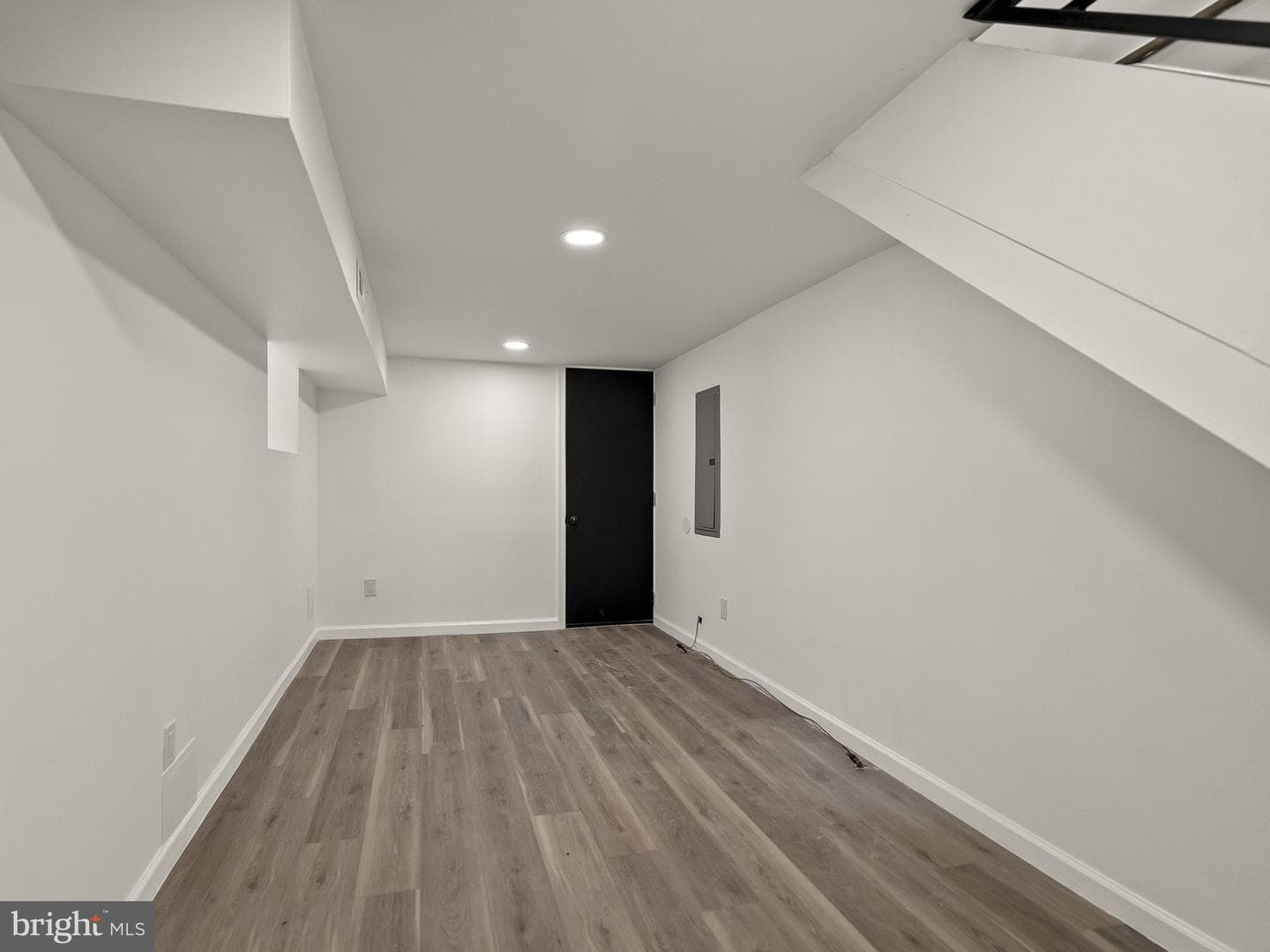 5616 Hunter Street photo 25