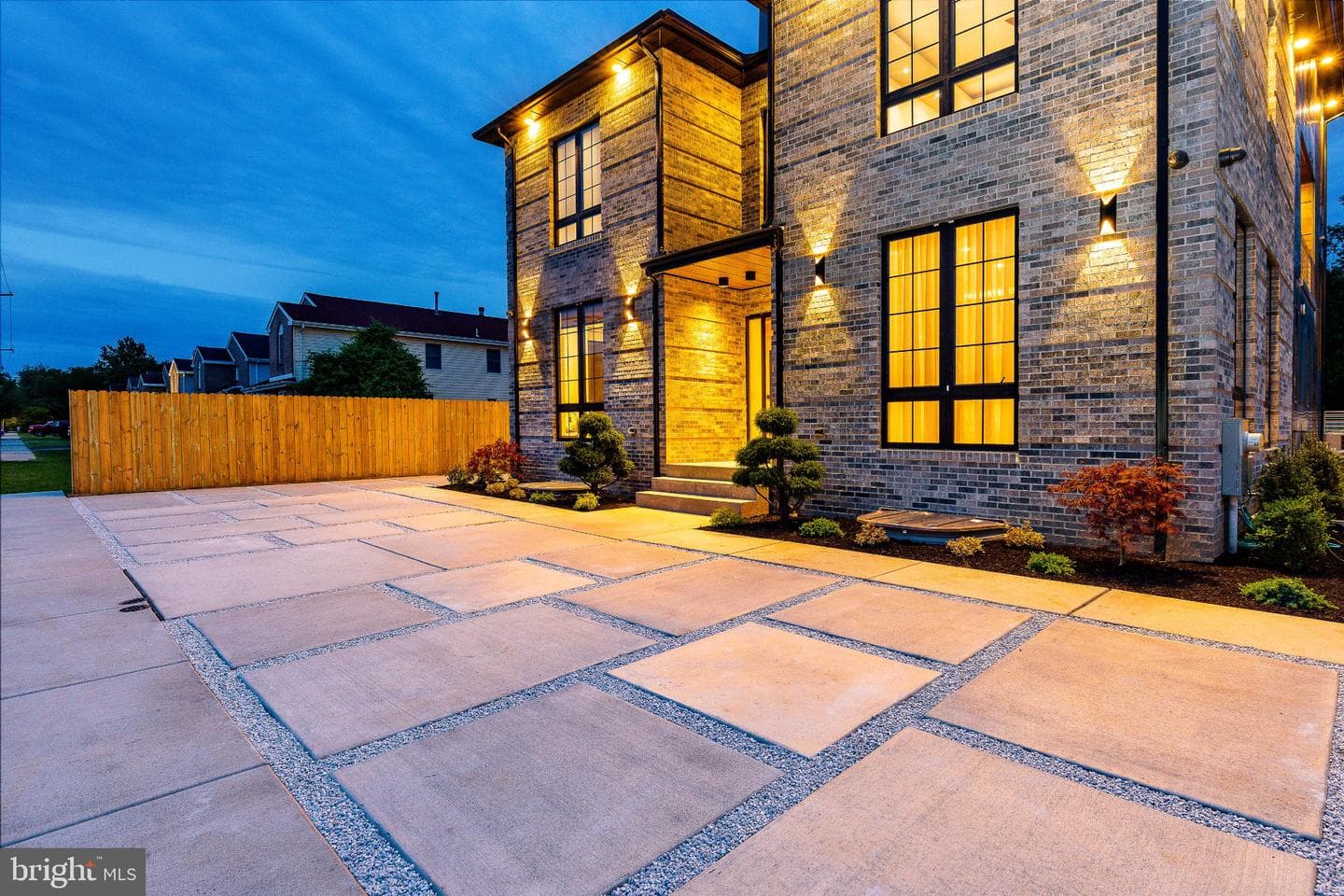 9739 Krewstown, Philadelphia
