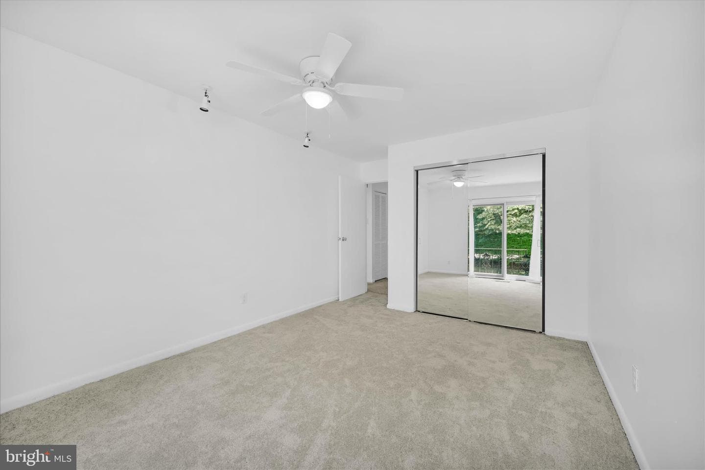 9001 Ridge Avenue #46 photo 18