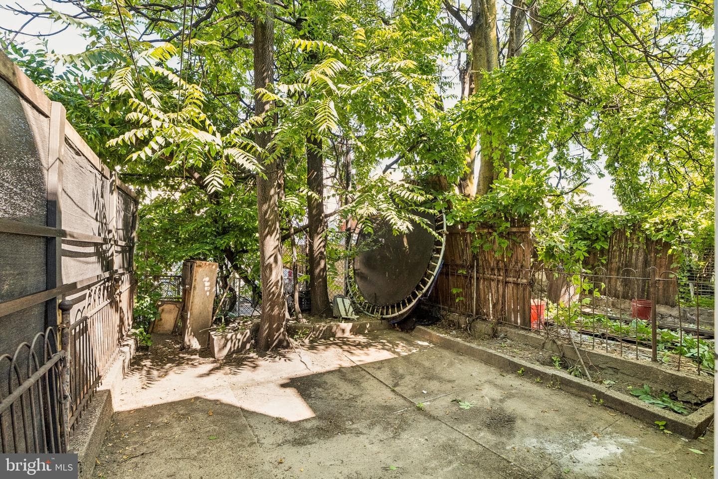 3428 Braddock Street photo 18