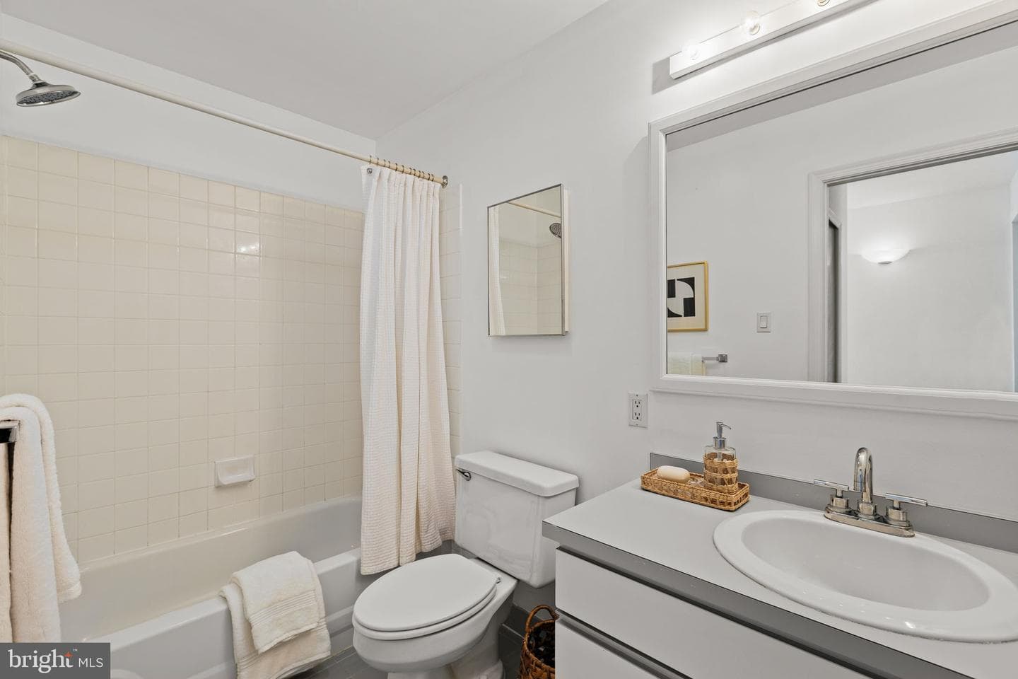 258 S 3rd Street #2 photo 14