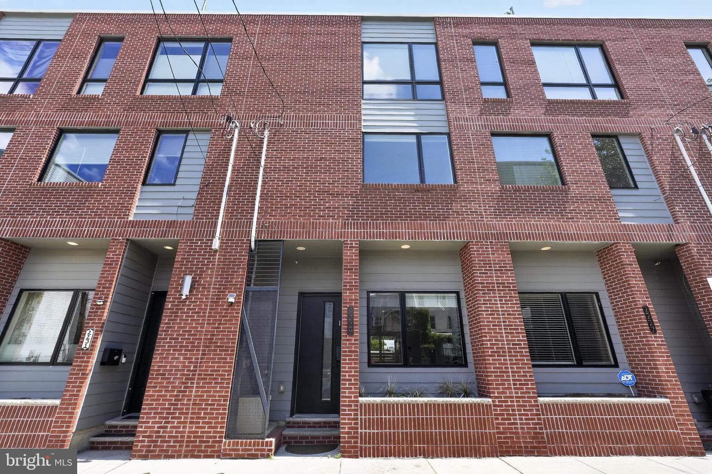 2229 N Hope Street, Philadelphia