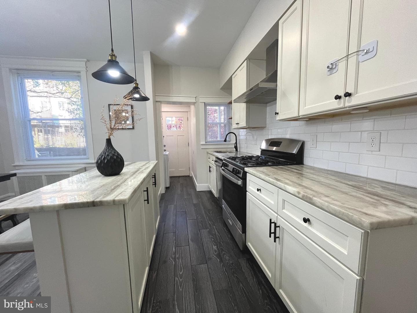 5745 Hunter Street photo 7