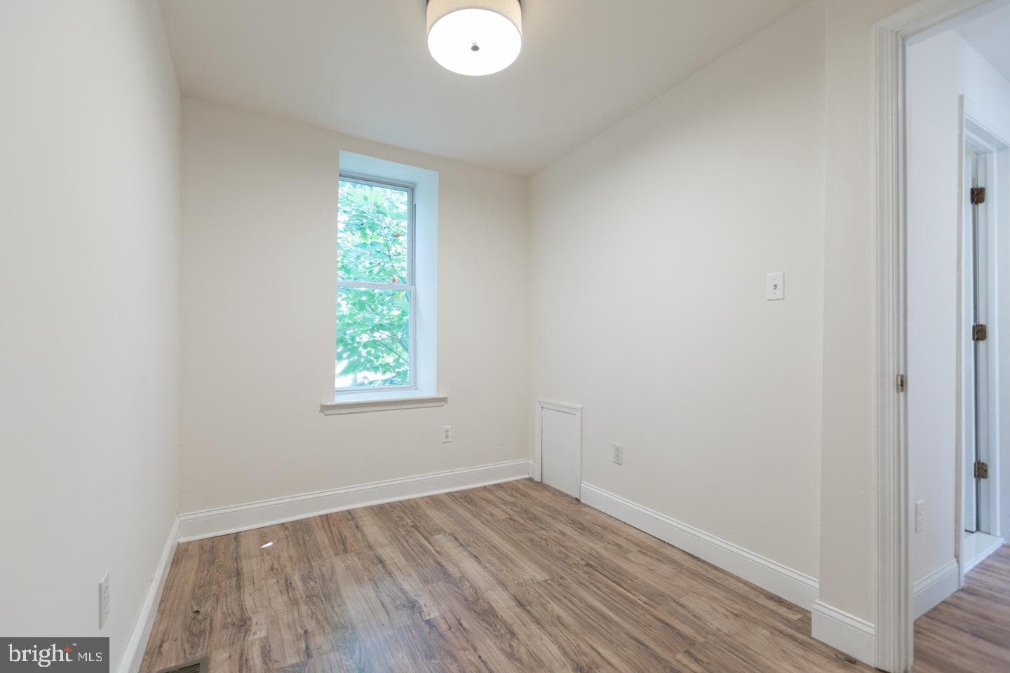 1161 S Mole Street photo 9