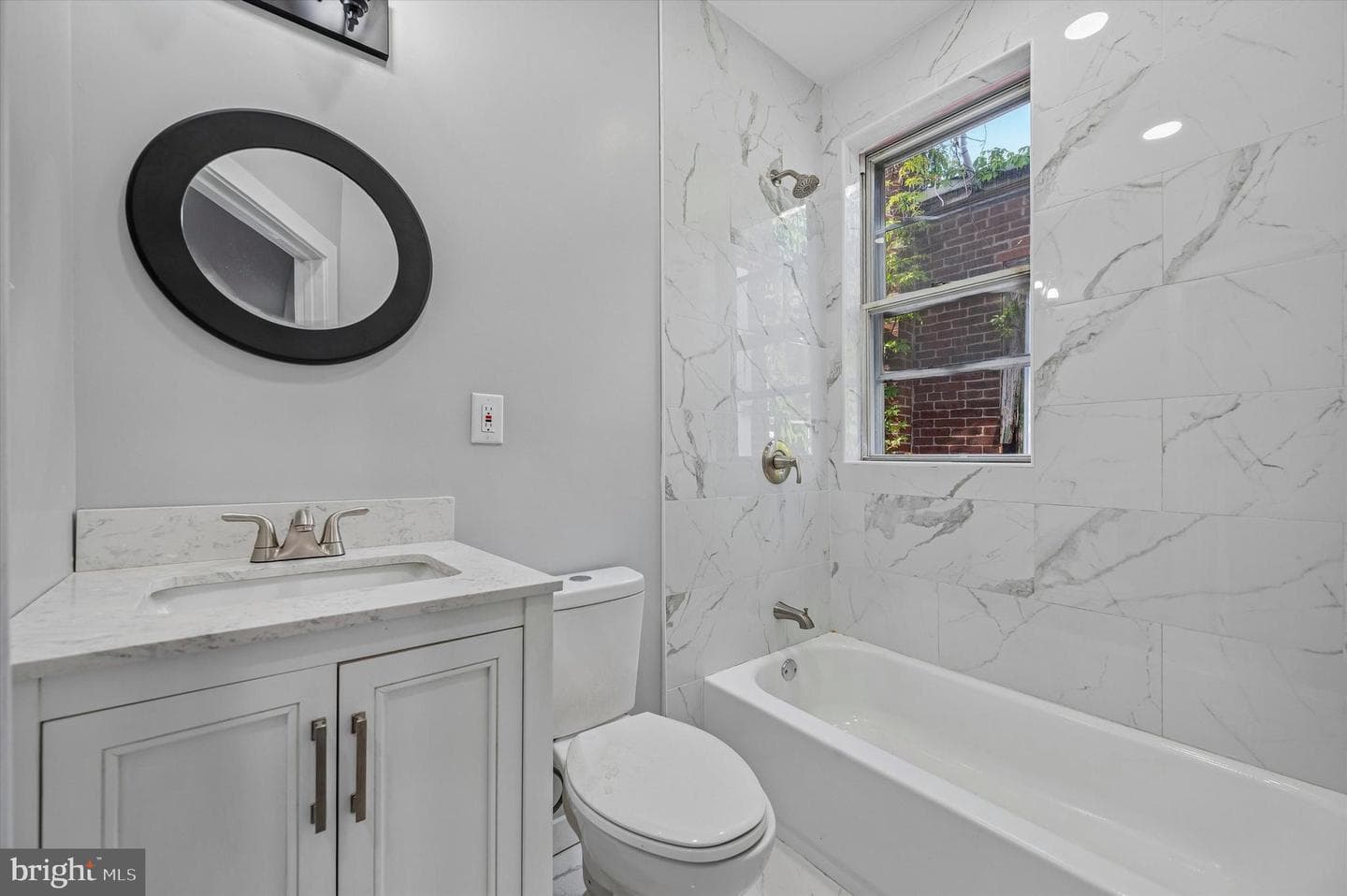 2842 N Bonsall Street photo 5