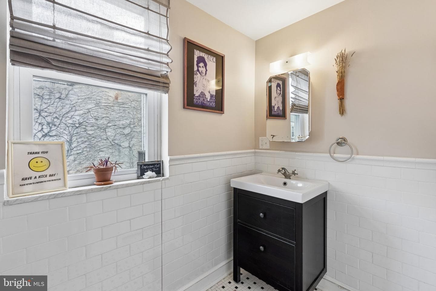403 Tasker Street photo 14