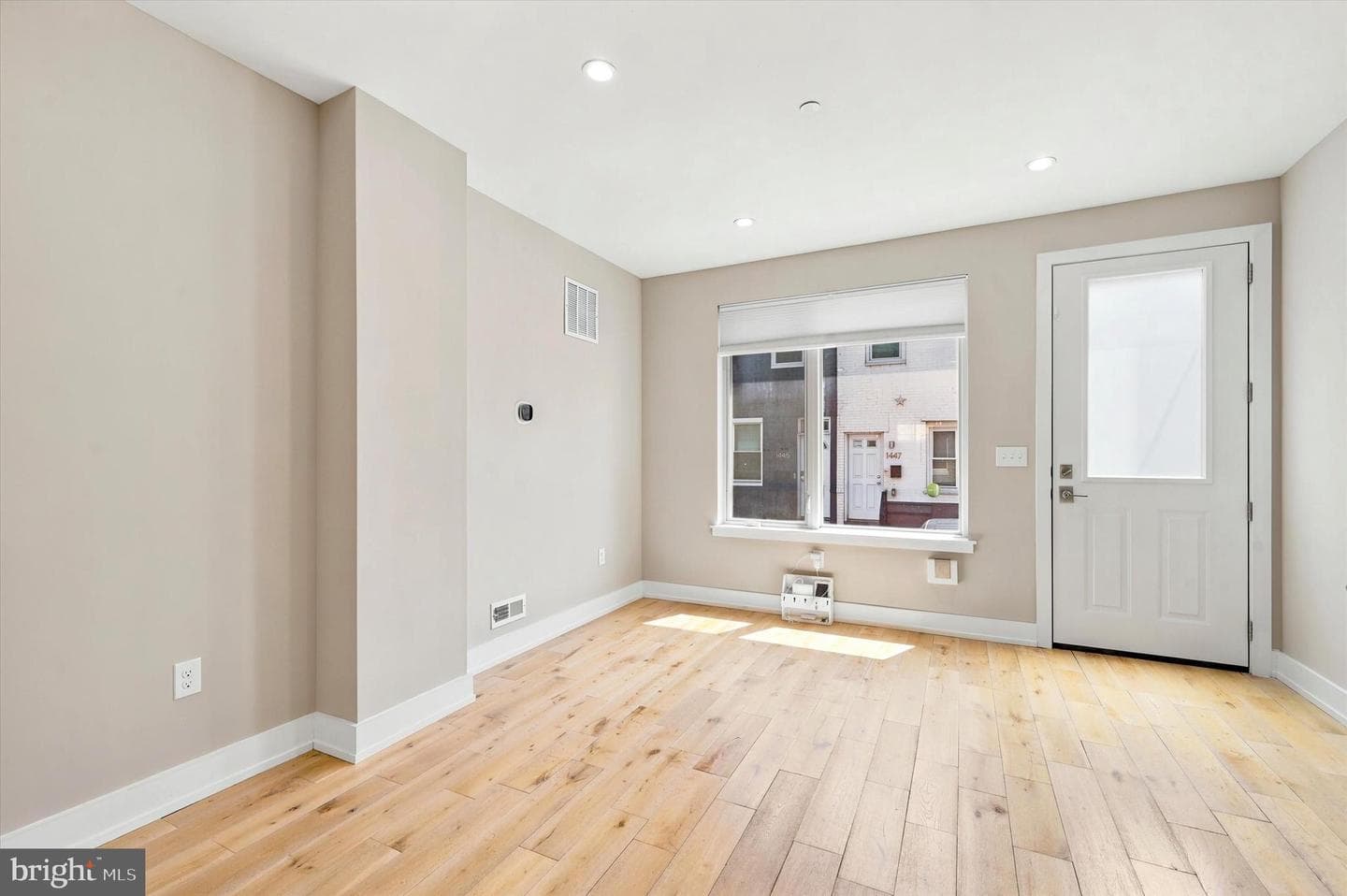 1446 S Taylor Street photo 6