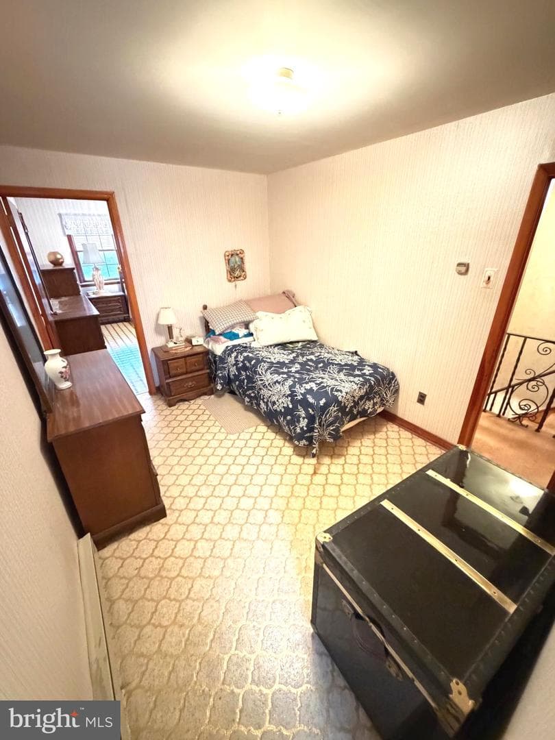 831 Moore Street photo 14