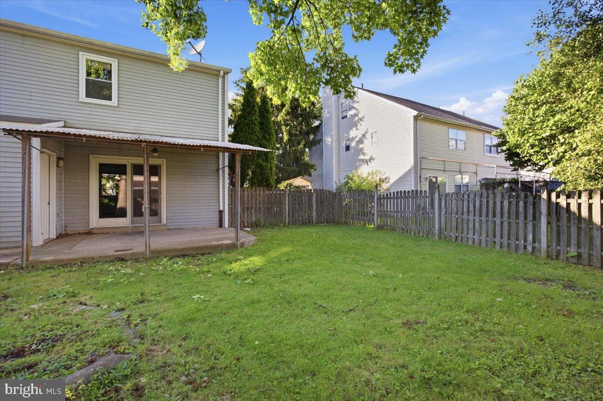 10107 Wilbur Street photo 34