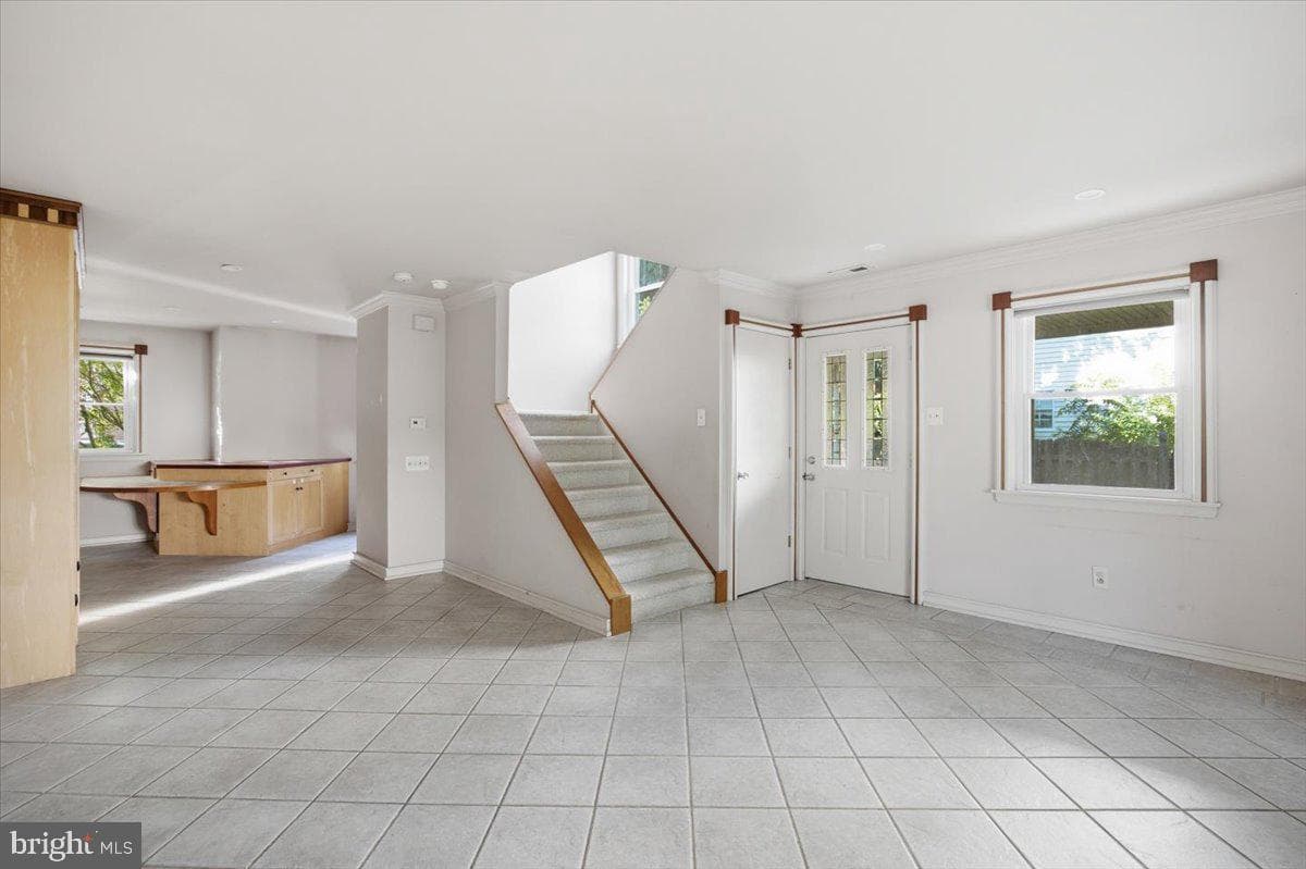 10107 Wilbur Street photo 8