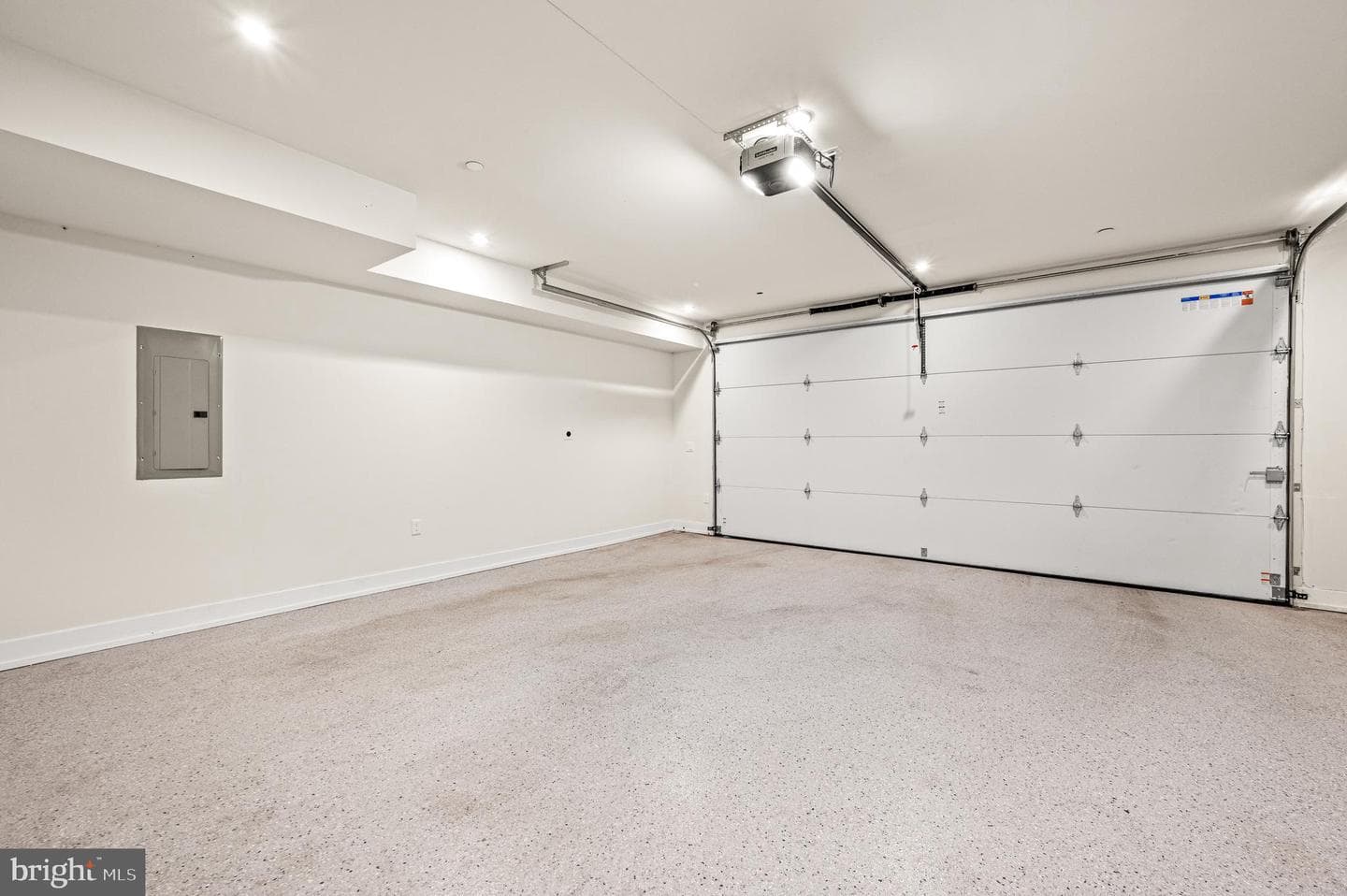 206 Kalos Street photo 42