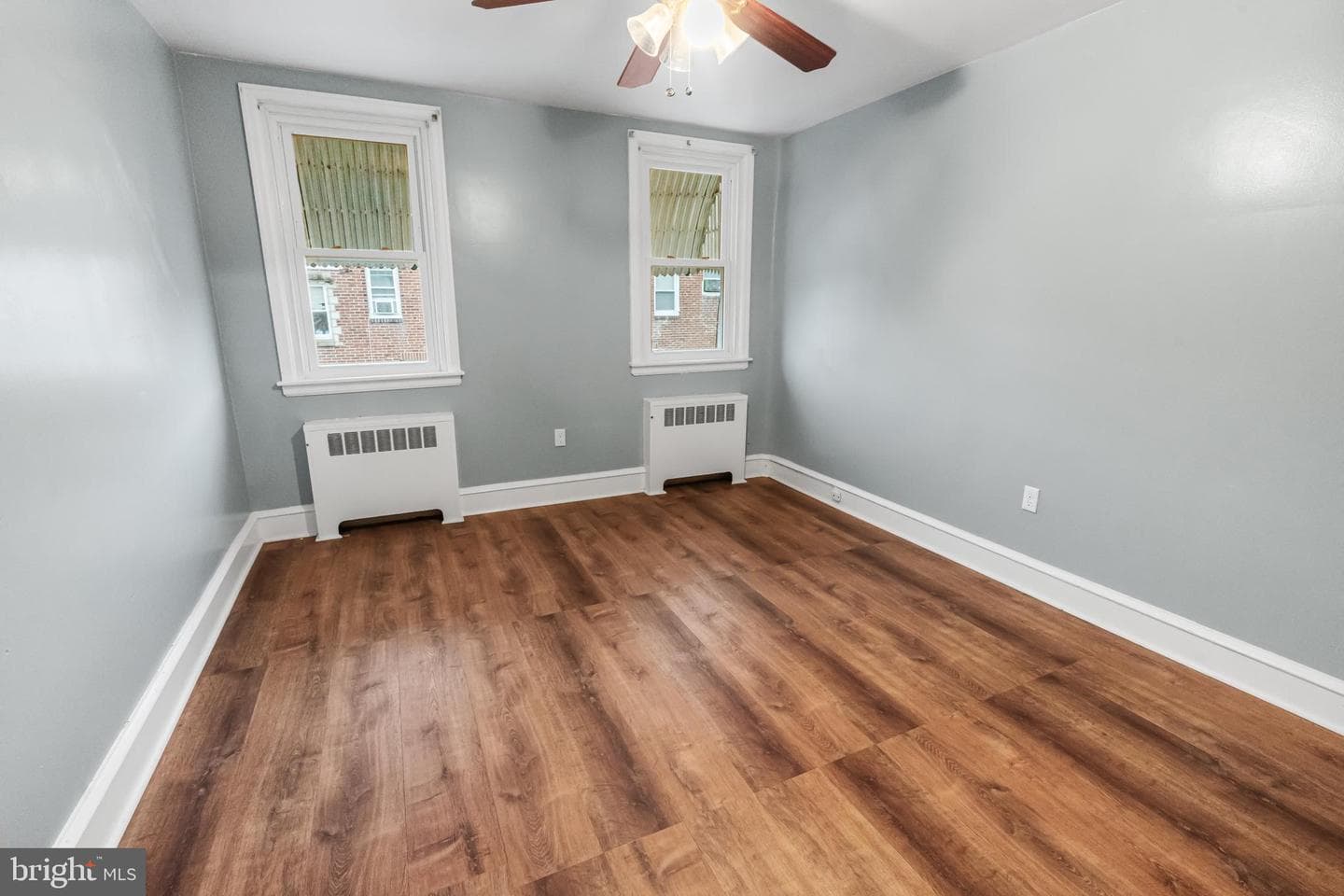 5242 D Street photo 23