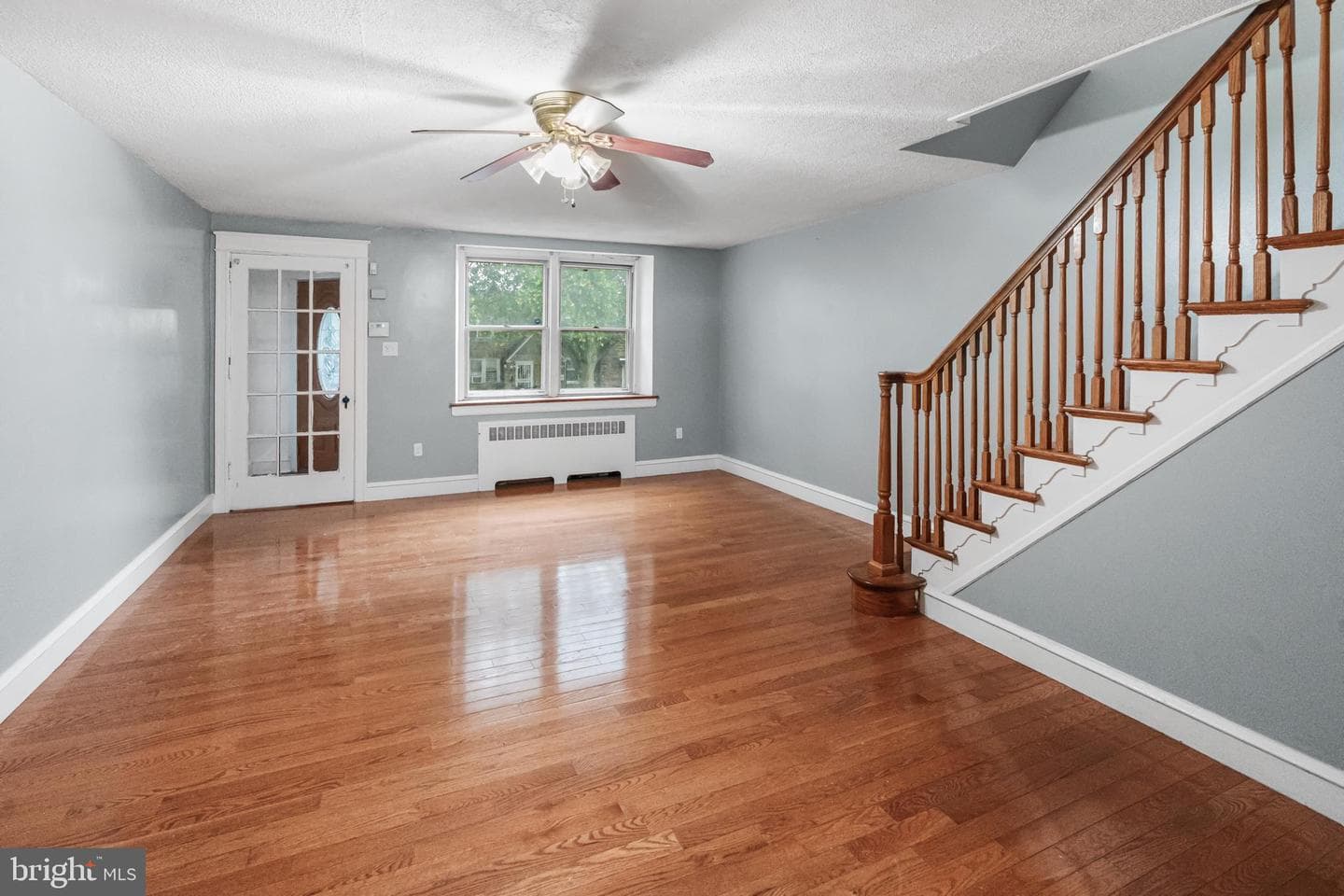 5242 D Street photo 4