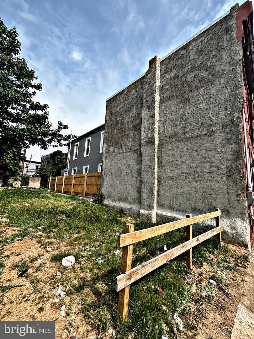 2408 N 17th Street photo 26