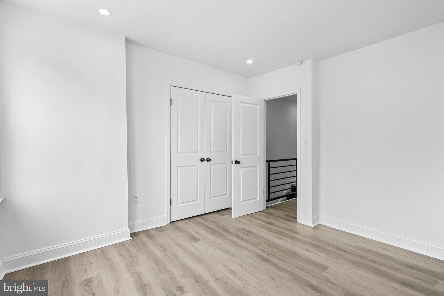 4642 Hurley Street photo 16