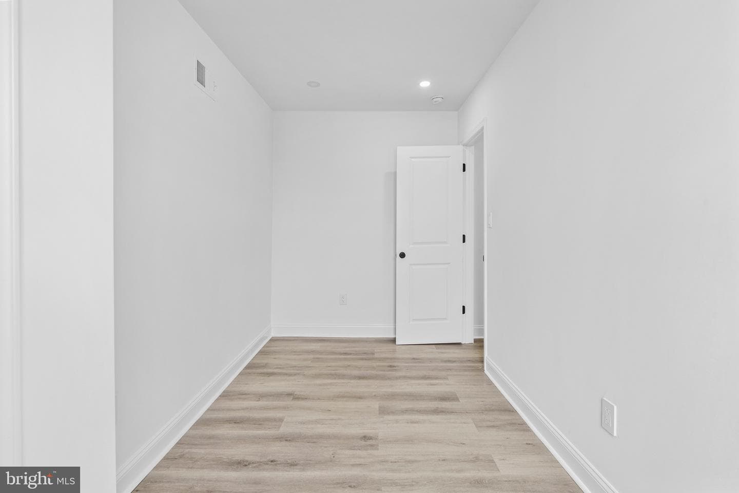 4642 Hurley Street photo 17