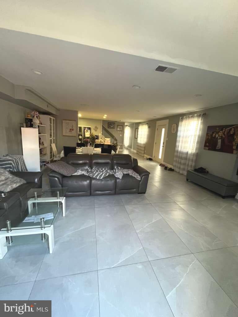 10215 Murty Lane photo 18