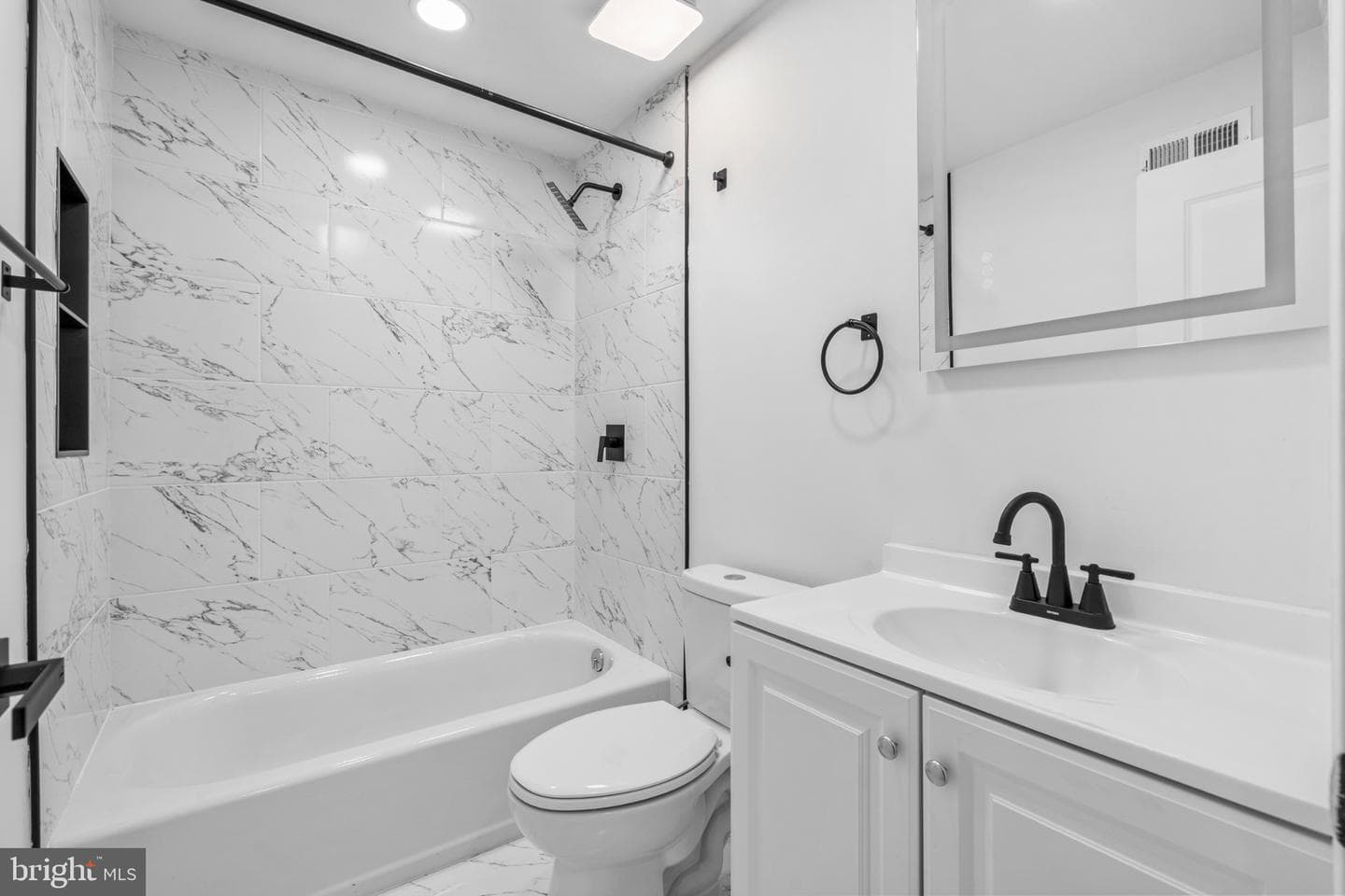 4649 Penn Street photo 29