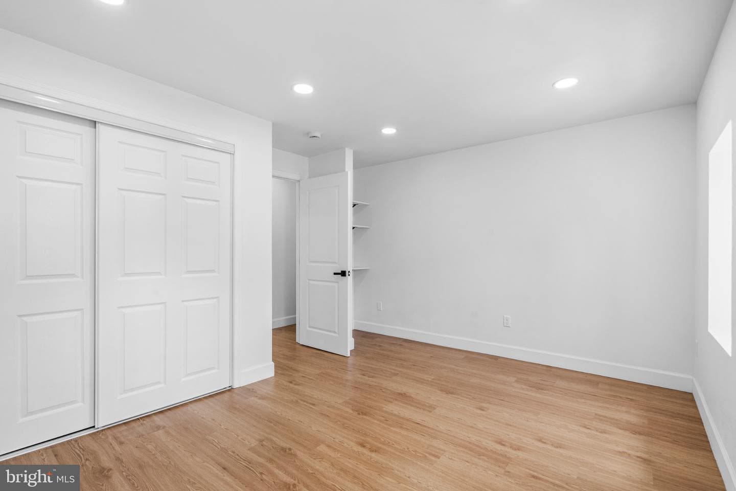 4649 Penn Street photo 31