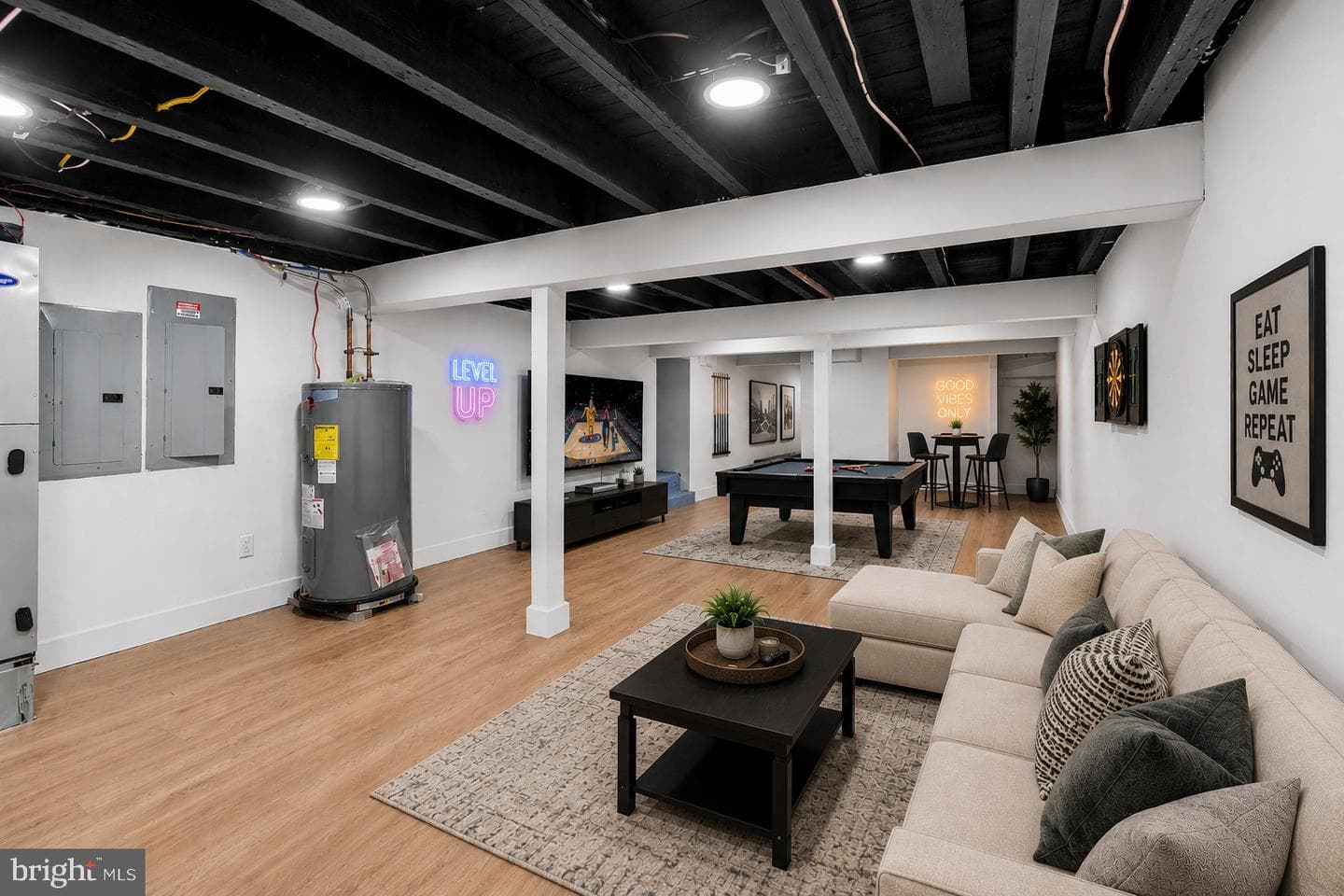 4649 Penn Street photo 35