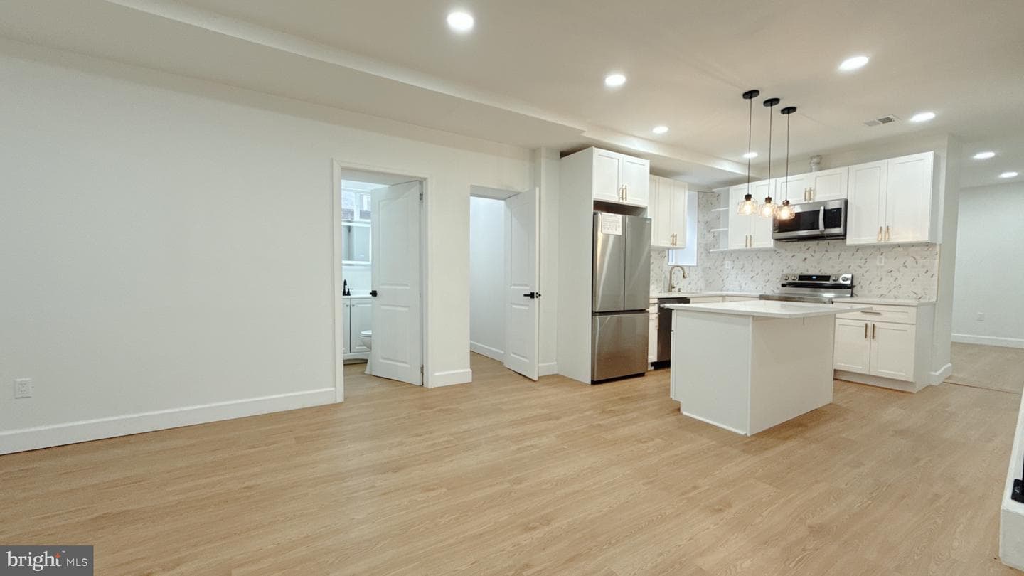 4649 Penn Street photo 8