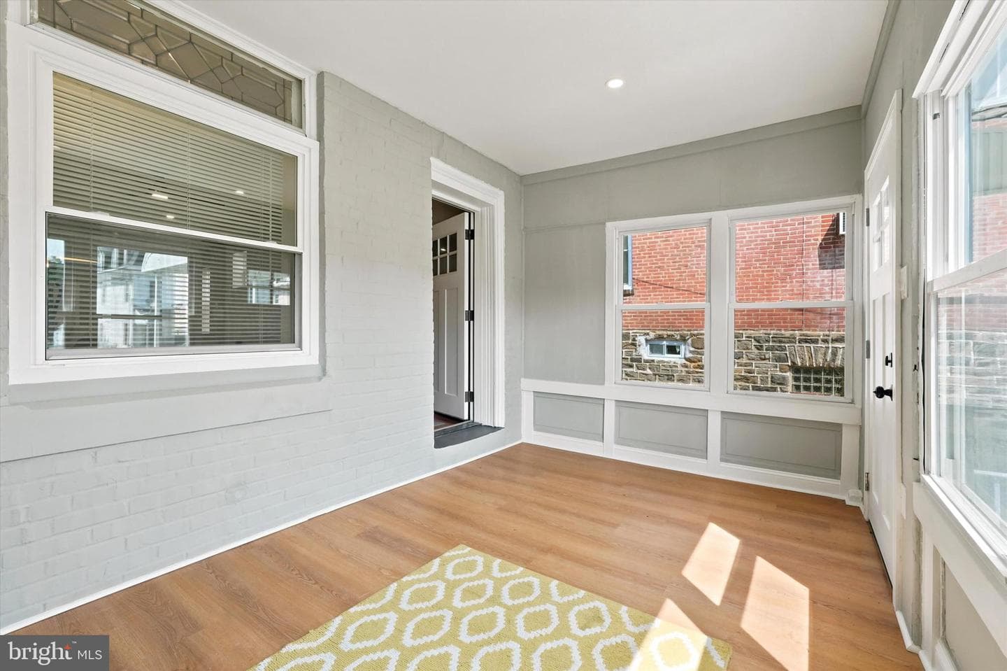 4248 Rhawn Street photo 6