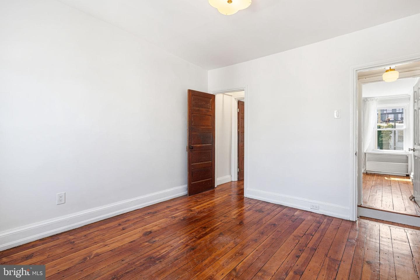 2331 Almond Street photo 11