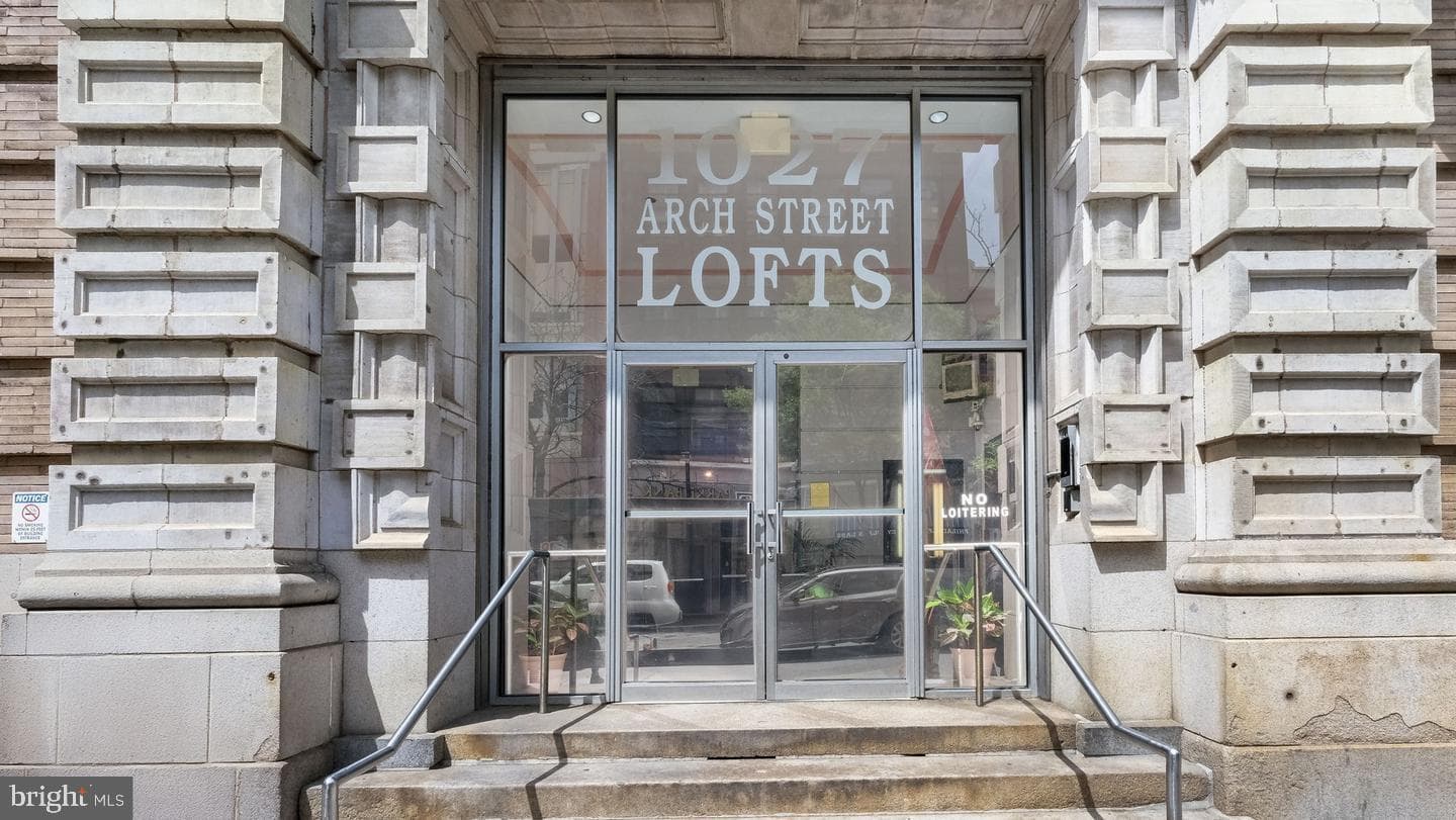 1027 Arch Street #407 photo 36