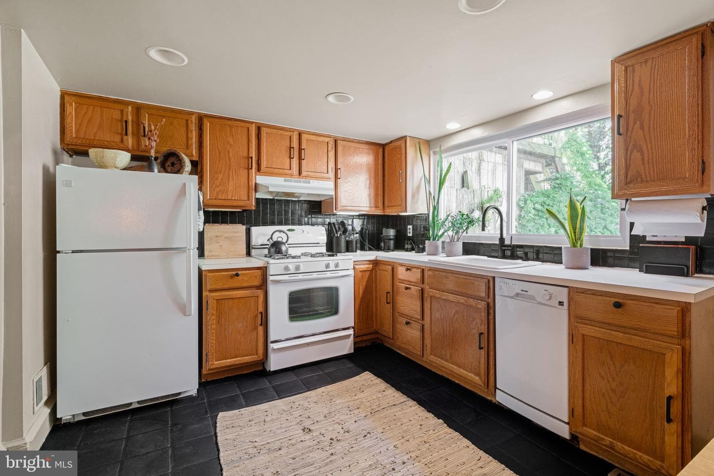142 Carpenter Street photo 12
