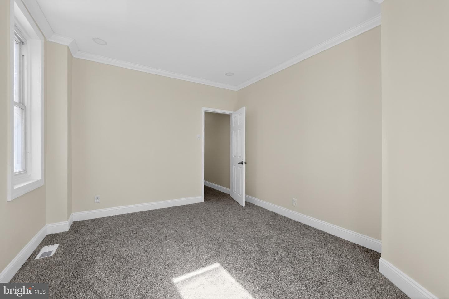 533 S Conestoga Street photo 20