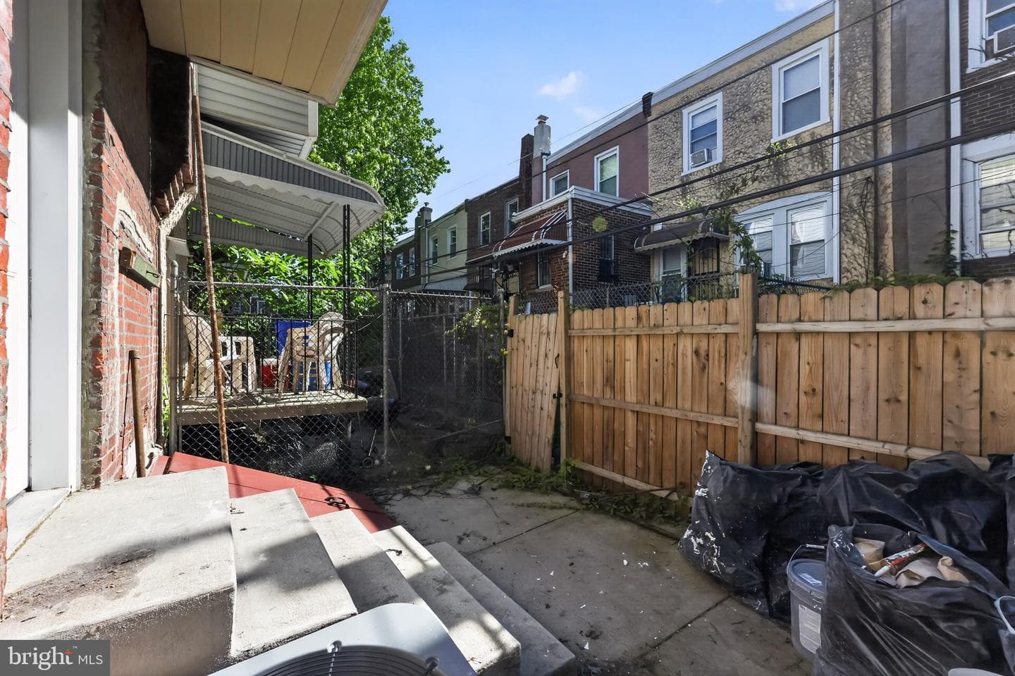 533 S Conestoga Street photo 4