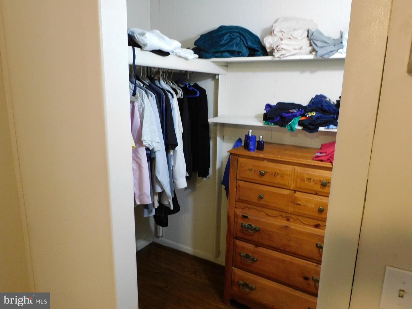 5044 James Street photo 14