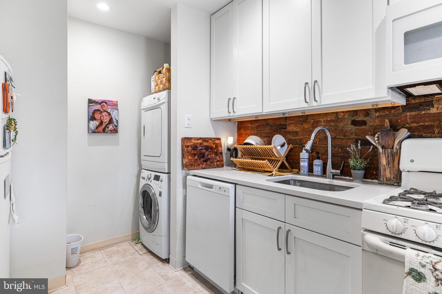 1152 S 11th Street photo 8