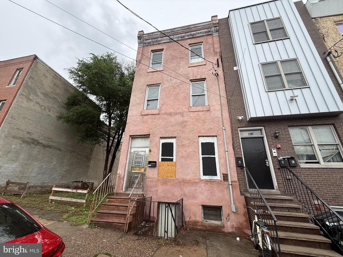 1209 W Susquehanna Avenue