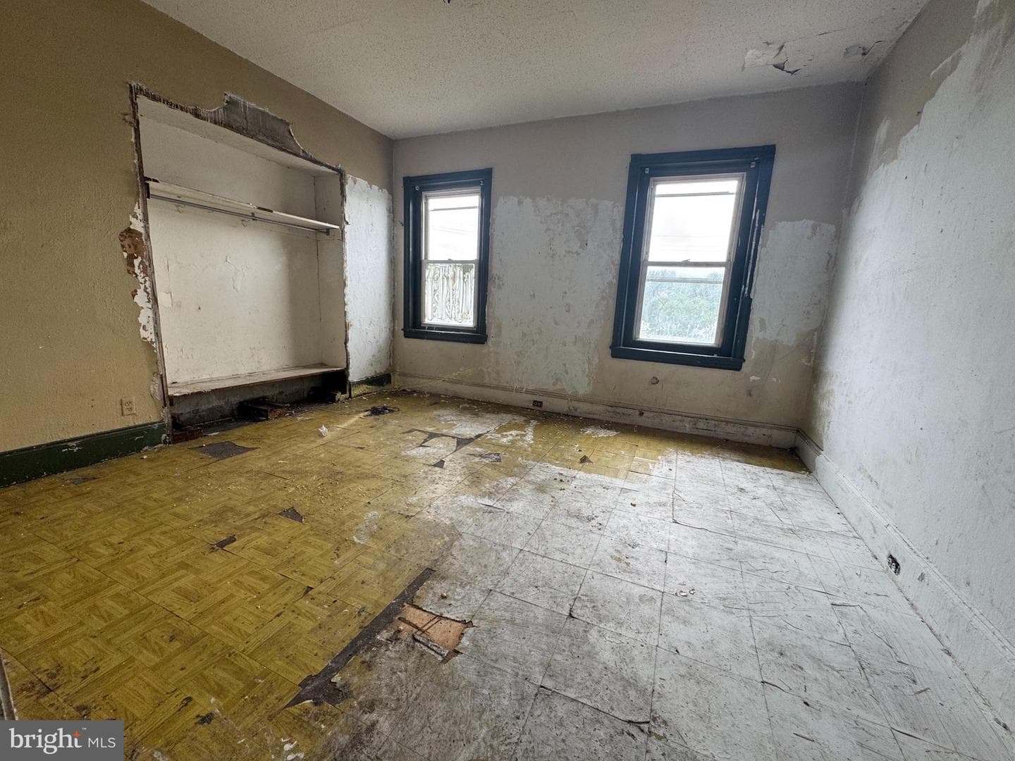 1209 W Susquehanna Avenue photo 10