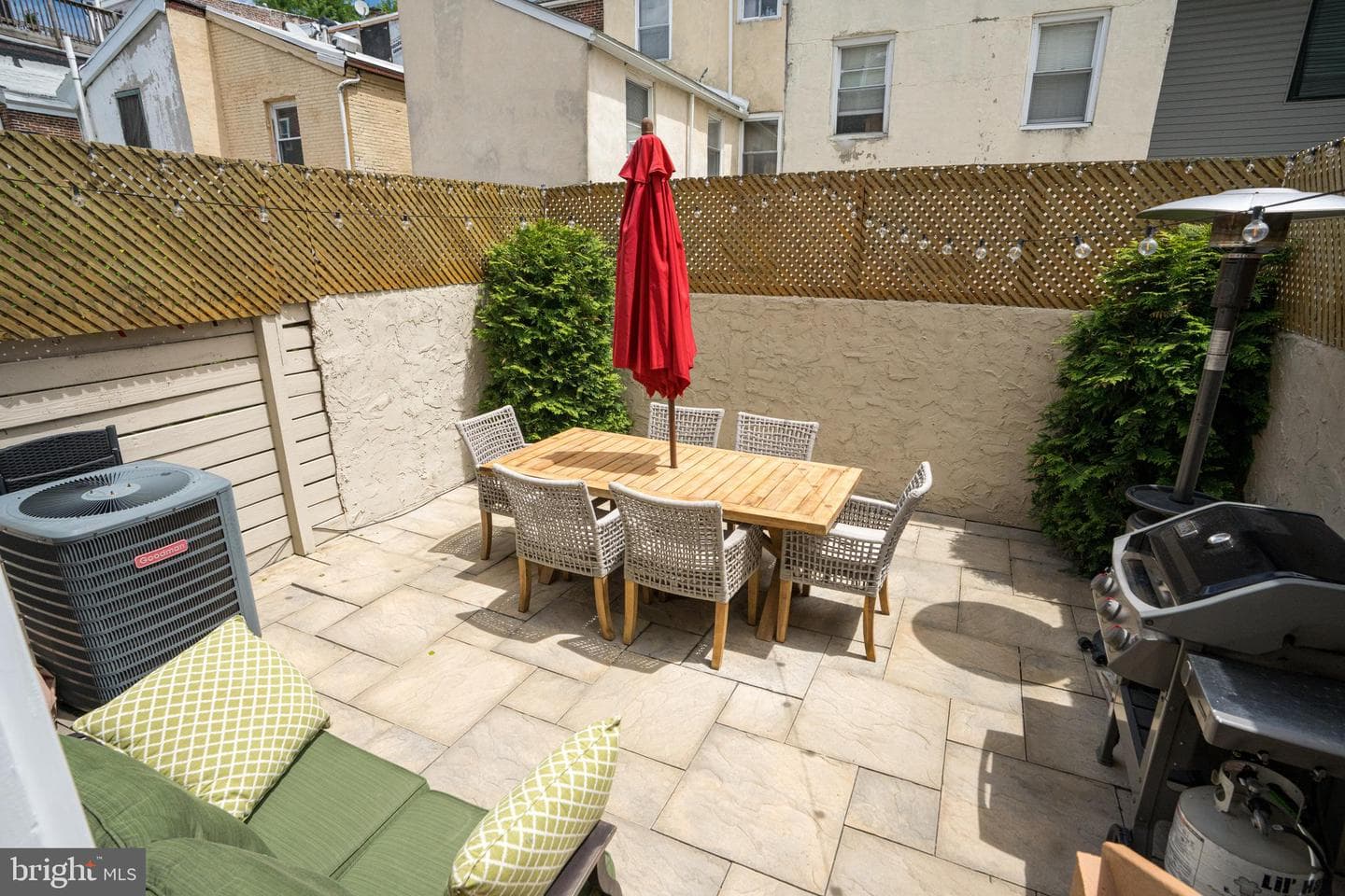 1605 N Philip Street photo 42