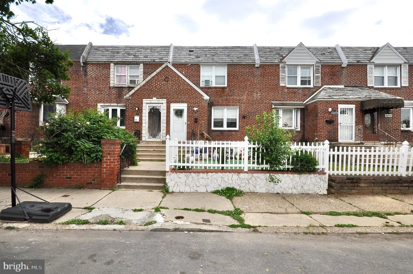 6311 Elmhurst St, Philadelphia